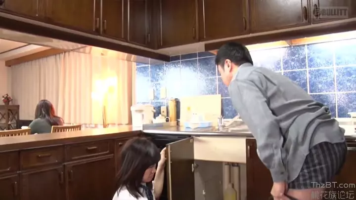Hình ảnh diễn viên Risa Onodera trong phim JAV CHONGTOICO-0076